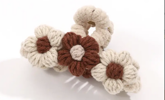 Knitted Hair Claw